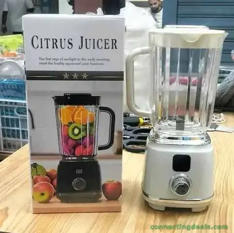 Citrus fruit juicer