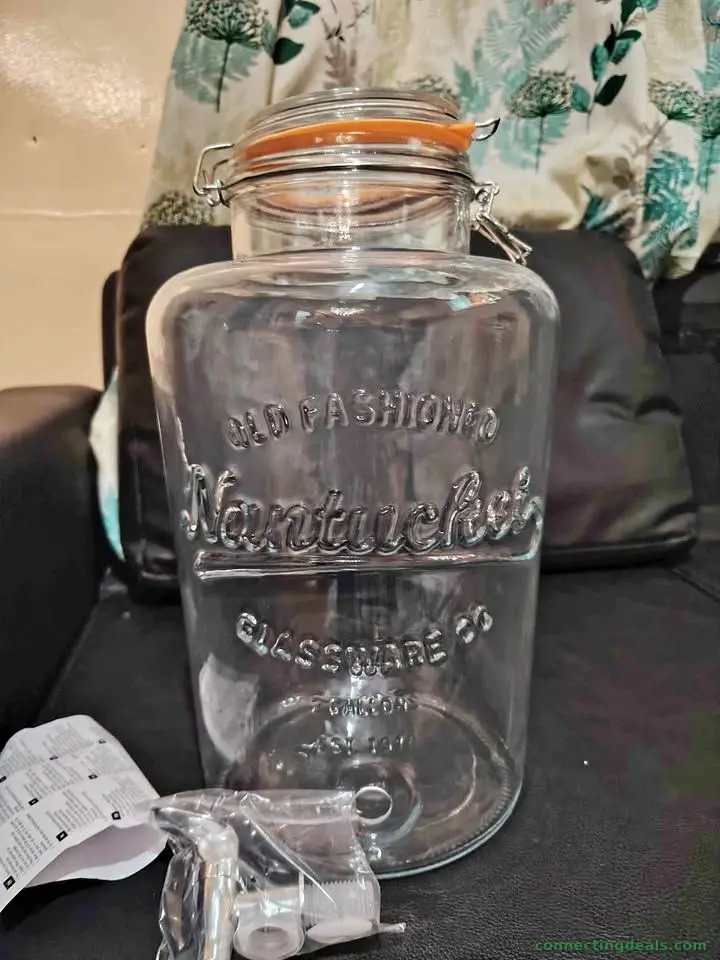Juice jar FOR RENT