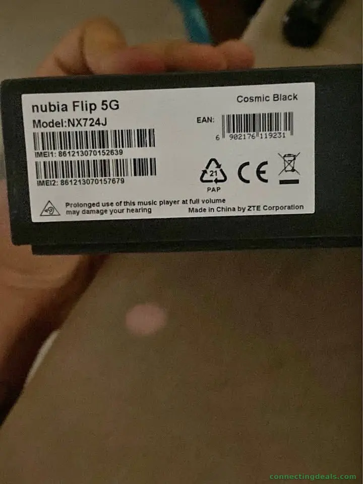 Smartphone Nubia Flip 5G