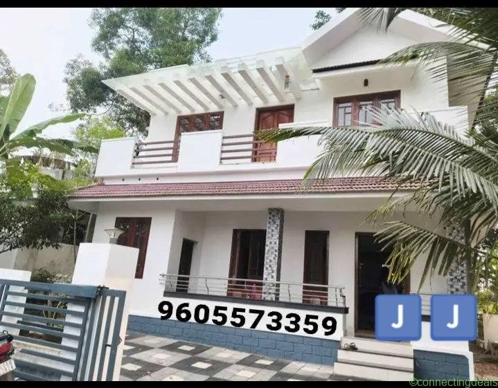 3 bedrooms with 1230 square feet in 4 cents