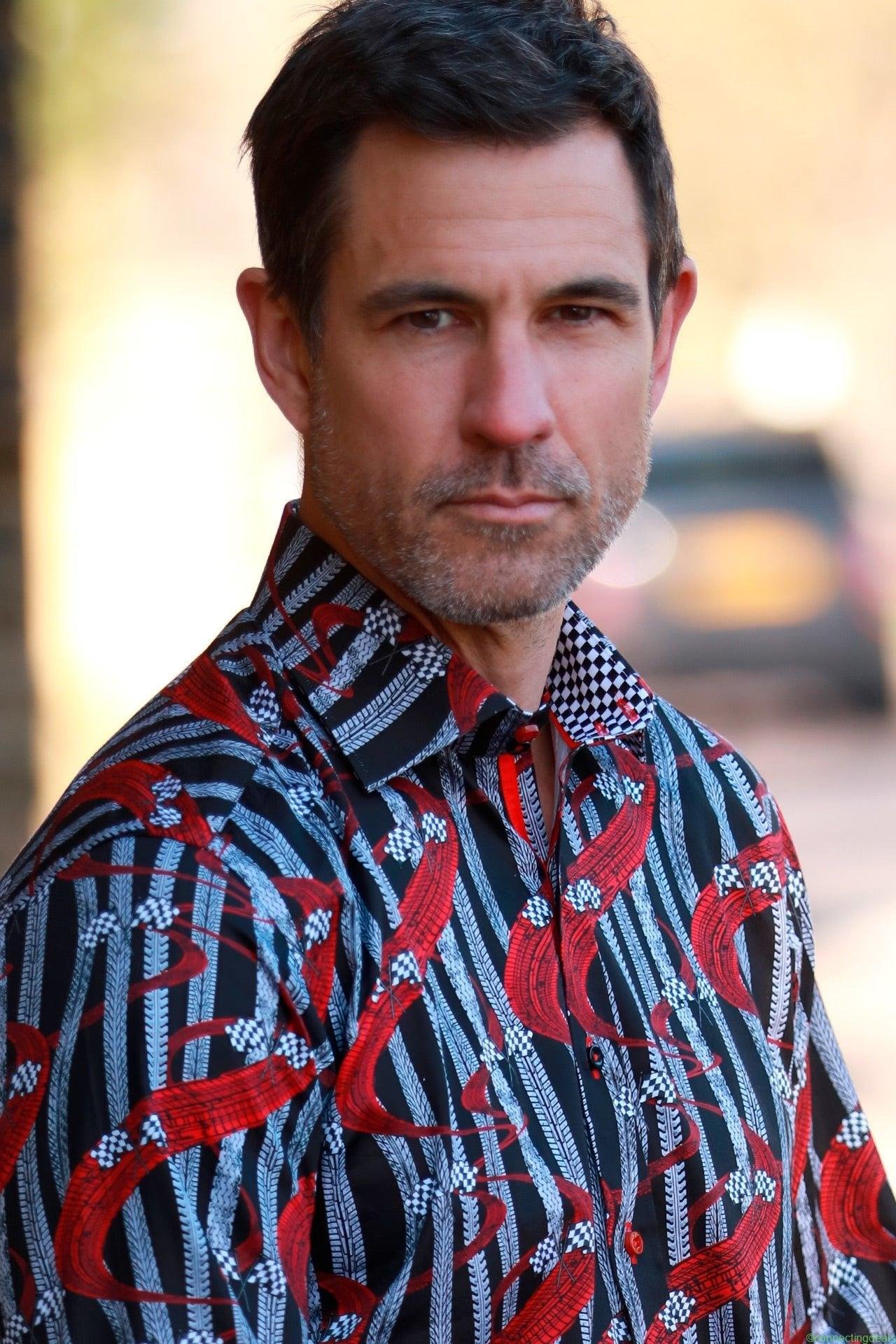 TYRE TRACK AND RACING FLAGS PRINT SHIRT