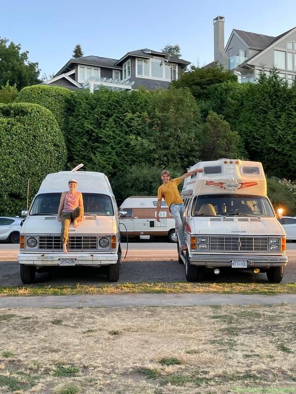 1979 Dodge high-top campervan