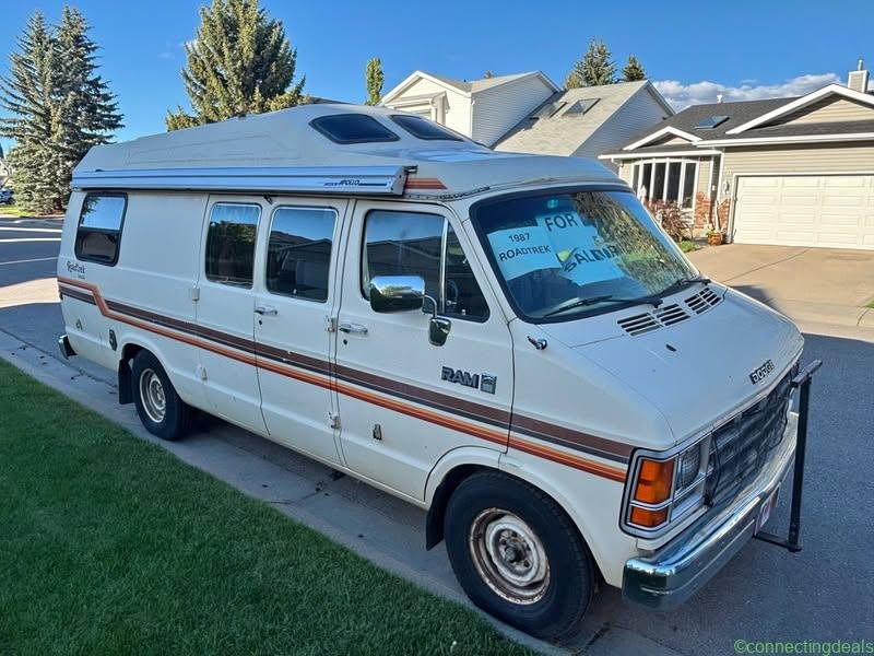 1987 Roadtrek 19 foot Dodge Ram chasis