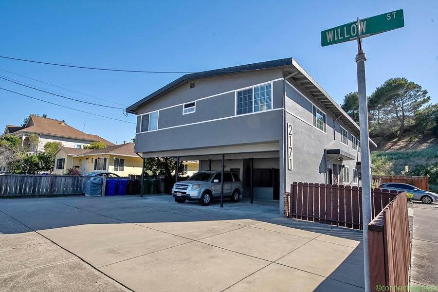 2 Beds 1 Bath – Apartment