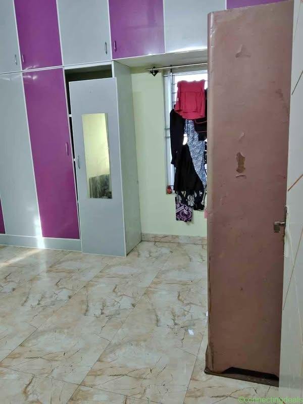 2 Beds 1 Bath – House