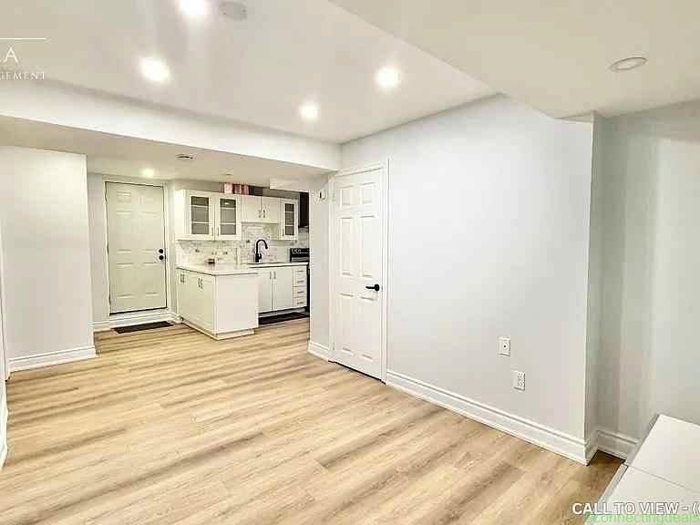 2 Beds 1 Bath – House