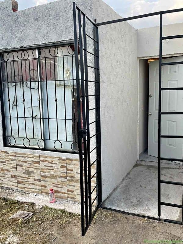 2 habitaciones 1 baño – Casa