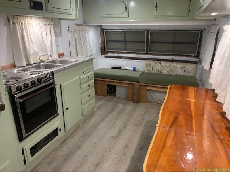 20’ travel trailer