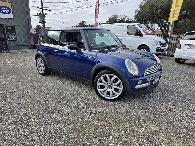 2002 MINI Cooper