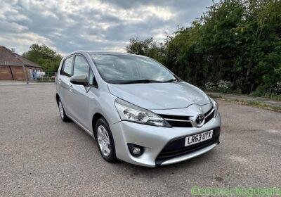 2013 Toyota Verso in London