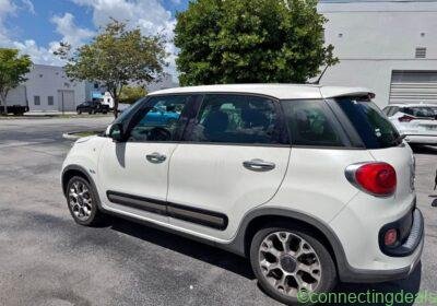 2014 Fiat 500L Trekking Hatchback 4D in Miami