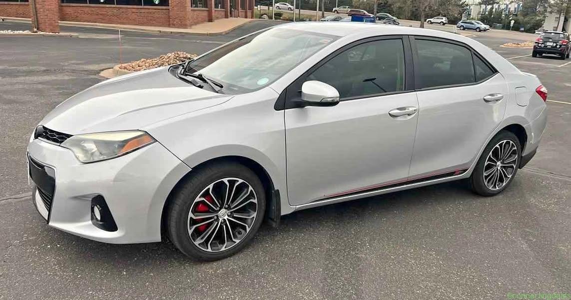 2016 Toyota Corolla LE Plus Sedan 4D