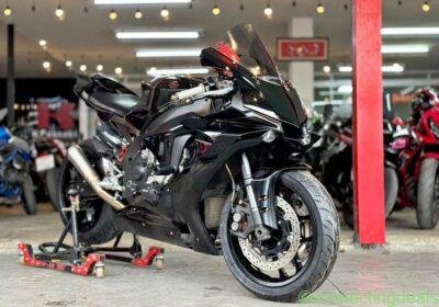 2016 Yamaha R1 in Chiang Mai