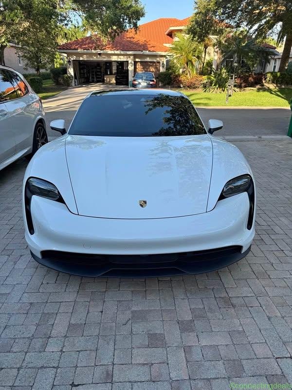 2020 Porsche Taycan 4S Sedan 4D