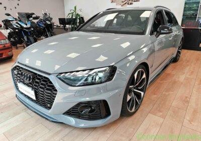 2021 Audi RS4 in Milan