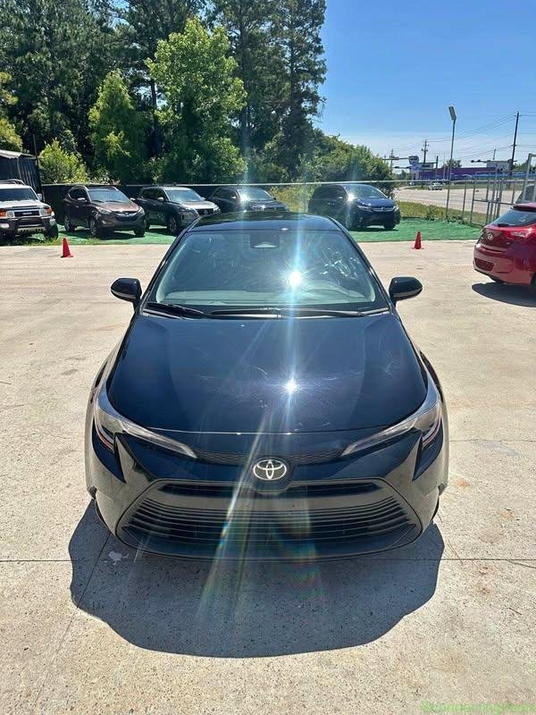 2024 Toyota Corolla · LE Sedan 4D