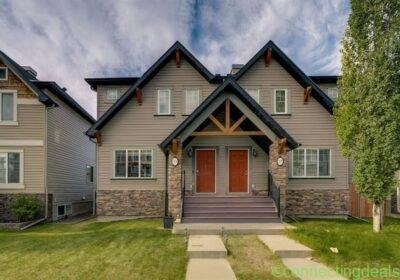 3 Beds 2.5 Baths House in Calgary