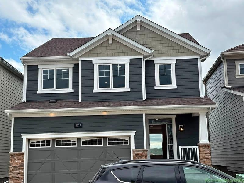 3 Beds 2.5 Baths – House