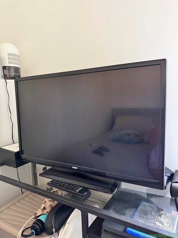 32 inch Digihome TV