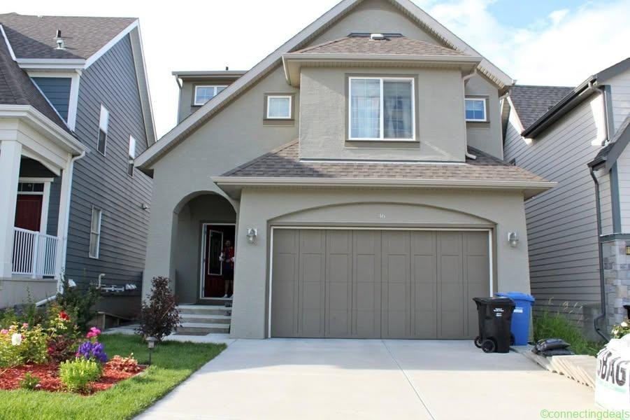 4 Beds 3.5 Baths House