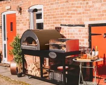 Alpha Pro Grande Fumoso Wood-Fired Pizza Oven and BBQ Grill Bundle in 4 Colours in United Kingdom