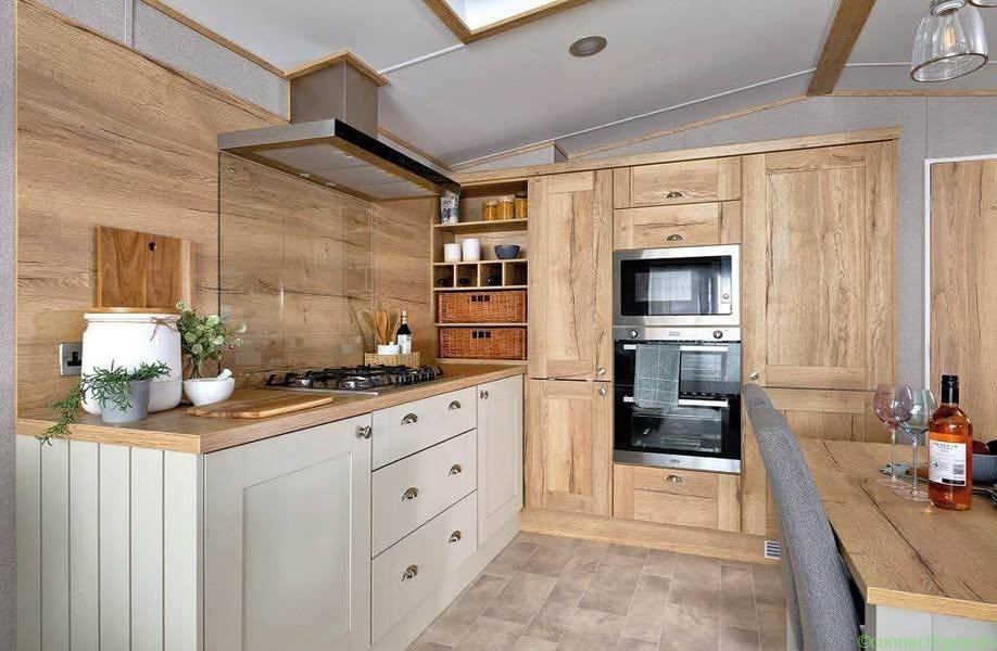 Amazing Caravan at Craig Tara