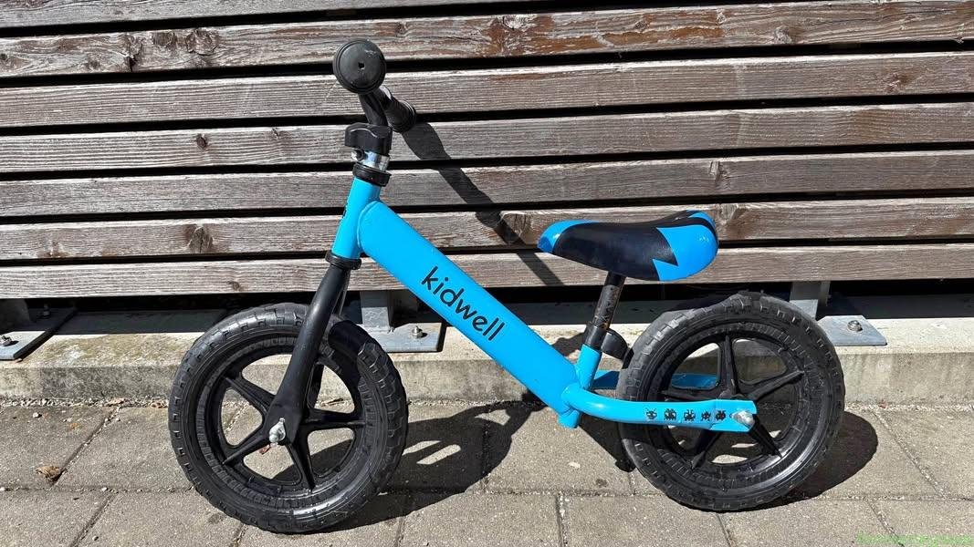 Balance bike for kids