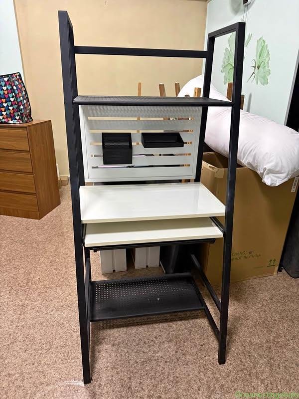 Computer Table