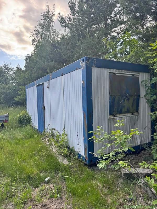 Container