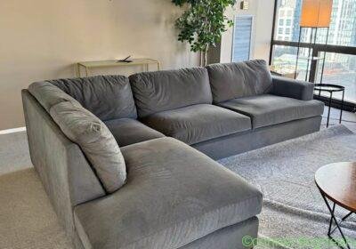 Free ad: Couch in Chicago. Couch in Chicago