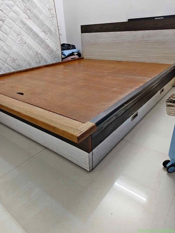 Double Bed