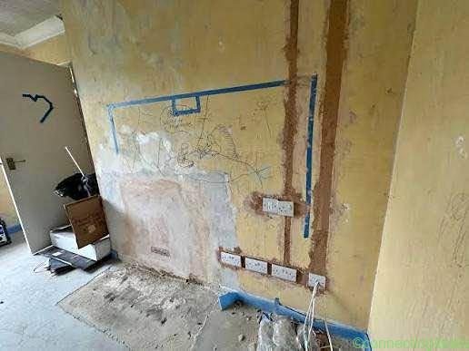 Electrician qualified