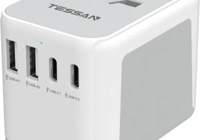 Free ad: free ads محول السفر تيسان العالمي مع منفذين USB-C ومنفذين USB-A، محول كهربائي عالمي من المملكة المتحدة إلى العالم، دولي T in Oman. free ads محول السفر تيسان العالمي مع منفذين USB-C ومنفذين USB-A، محول كهربائي عالمي من المملكة المتحدة إلى العالم، دولي T in Oman