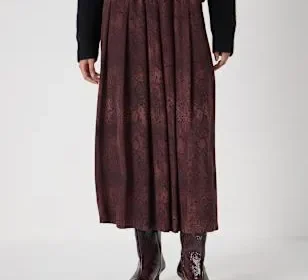 Free ad: free ads HUSH Animal Print Pleated Midi Skirt in United Kingdom. free ads HUSH Animal Print Pleated Midi Skirt in United Kingdom