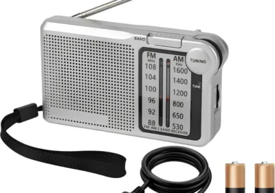 Free ad: free ads Rádio Portátil AM/FM Recarregável ou a Pilha, 2 Bandas, com Cabo USB e Entrada para Fone, Longo Alcance in Brazil. free ads Rádio Portátil AM/FM Recarregável ou a Pilha, 2 Bandas, com Cabo USB e Entrada para Fone, Longo Alcance in Brazil