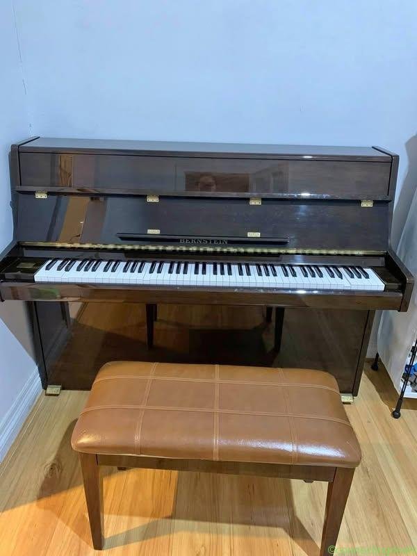 Free Piano in working order