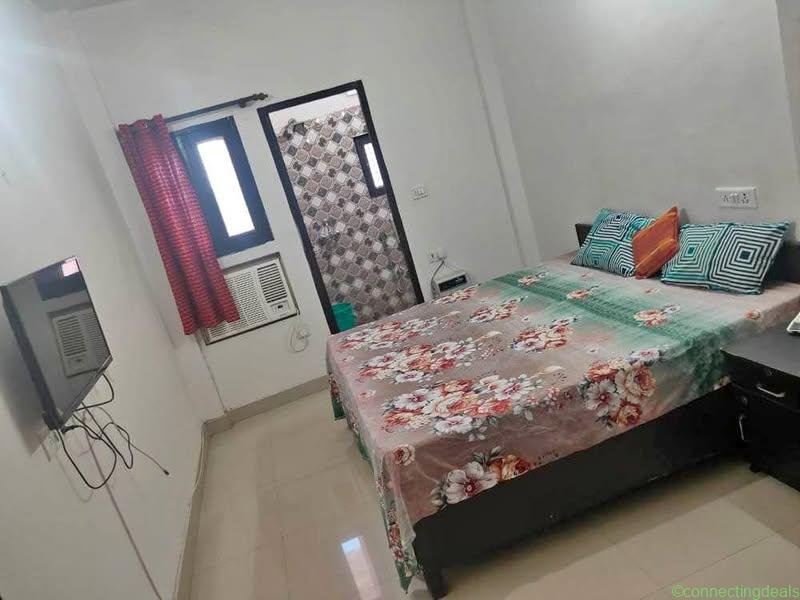 Full furnisged room