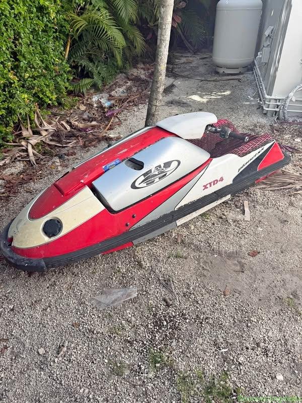 Jet sky