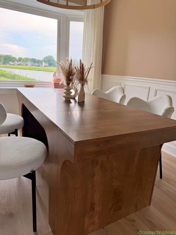 Kitchen table