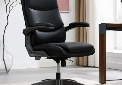La-Z-Boy Manager's Office Chair with Flip Up Arms - Costco Deal in United Kingdom