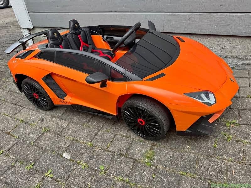 Lamborgini kids electric car