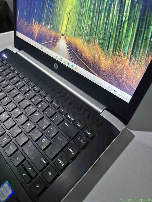 Laptop HP muy rapida i5, 12 ram, 256 solido