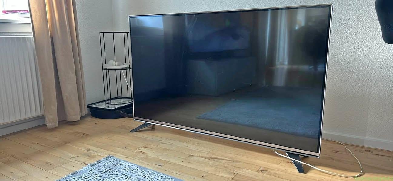 LG tv 55 tommer model 55uh750v