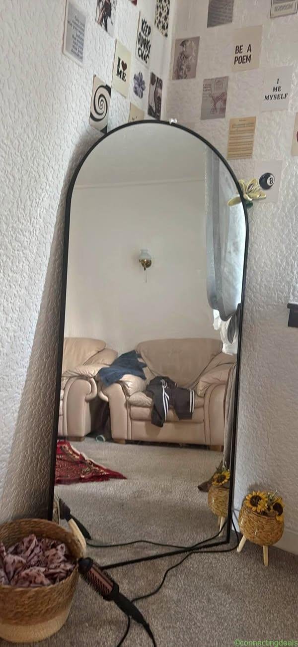 Long arch mirror