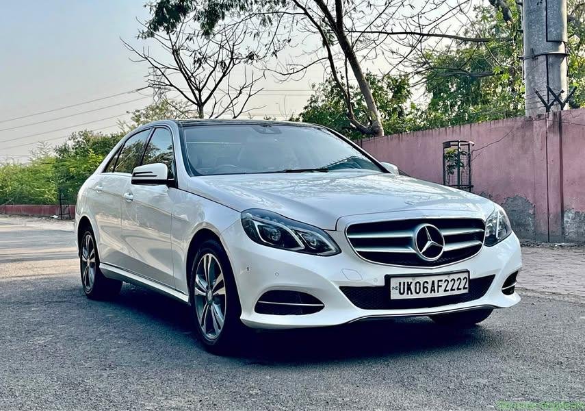 Mercedes Benz E class E200 (Petrol) (2015)