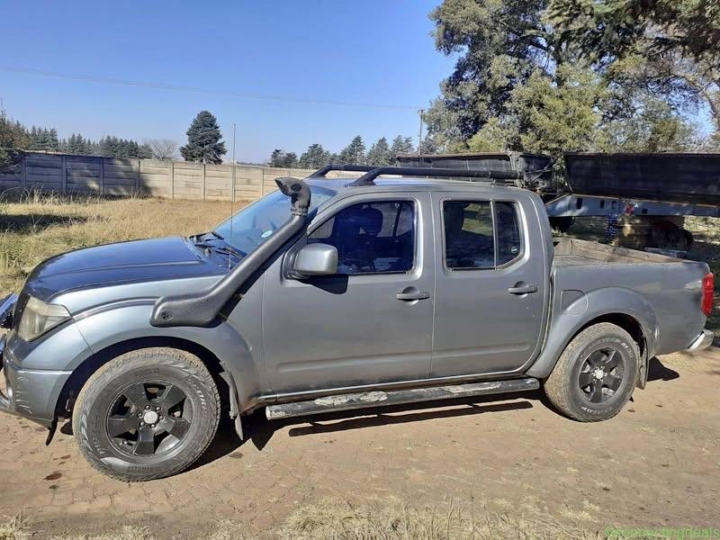 Nissan navara 2014 model 2,5 diesel