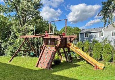 Free ad: Play ground Free in Chicago. Play ground Free in Chicago