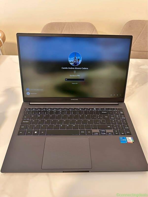 Portátil Samsung Intel Core i5