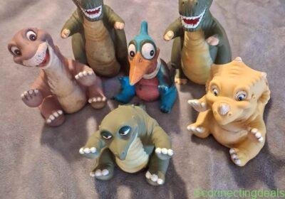 RARE land before time hand puppets from pizza hut in Adelaide