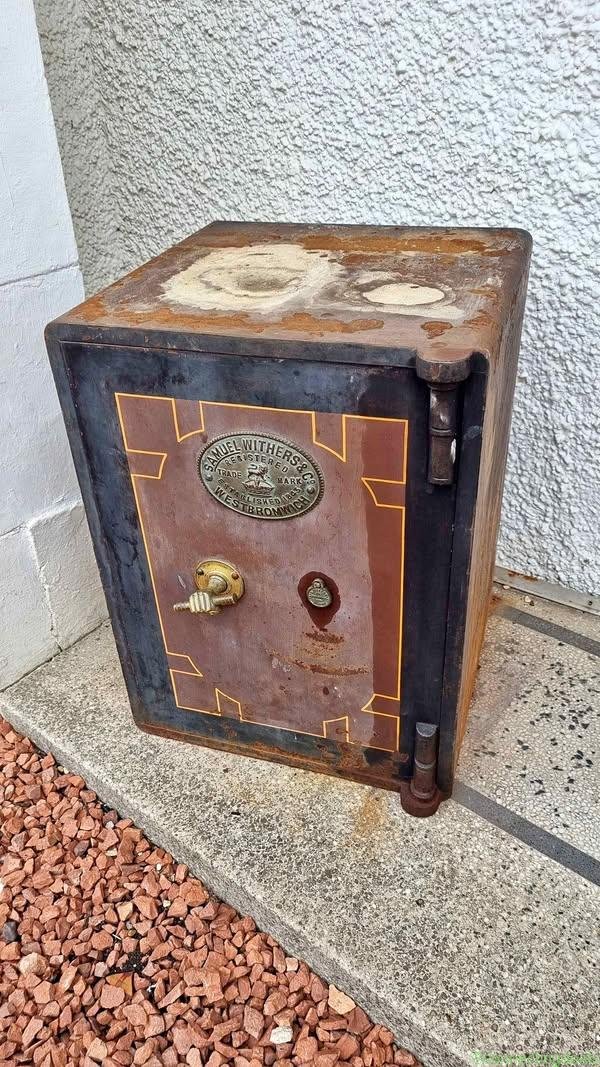 Samuel Withers Antique Safe